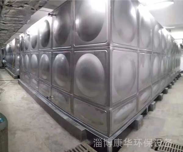 304不銹鋼水箱、不銹鋼板水箱